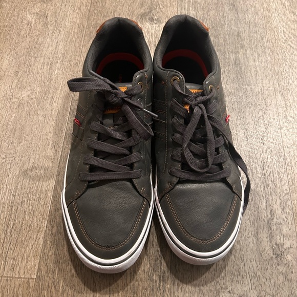 Levi’s shoes - Picture 4 of 4